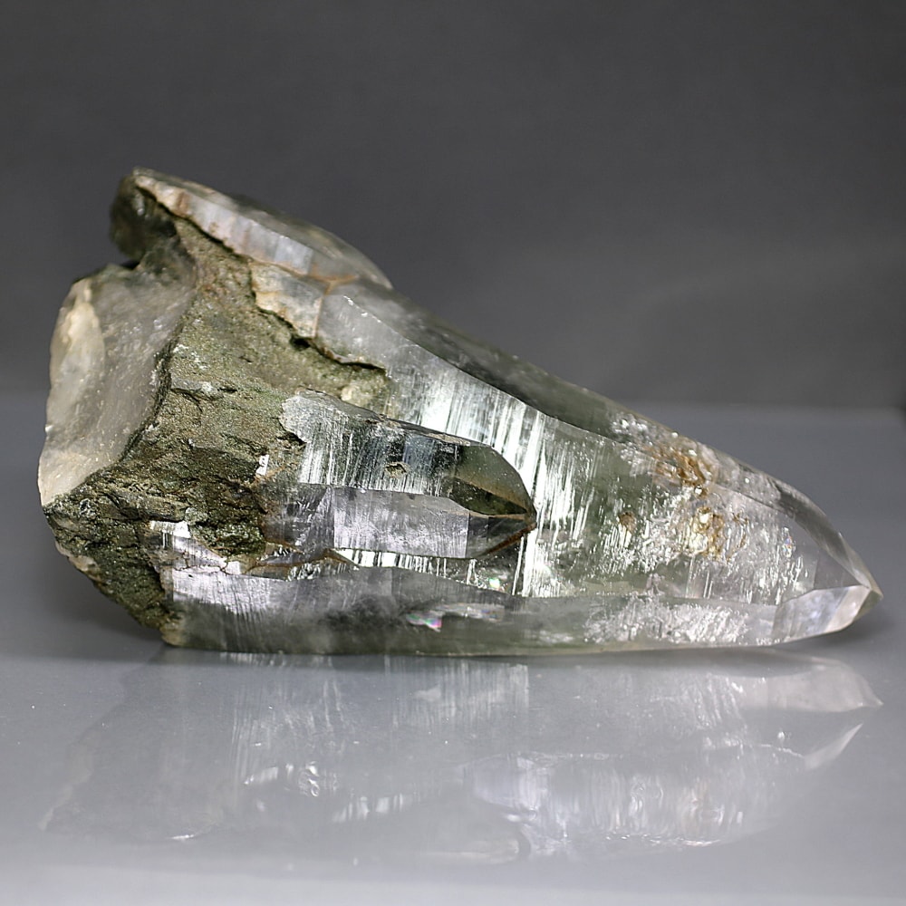 ガネッシュヒマール/ラパ産]ヒマラヤ水晶原石ナチュラルポイント（全長