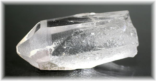 ブラジル産]水晶ナチュラルポイント（原石）(CLYSTAL-NP187IS 