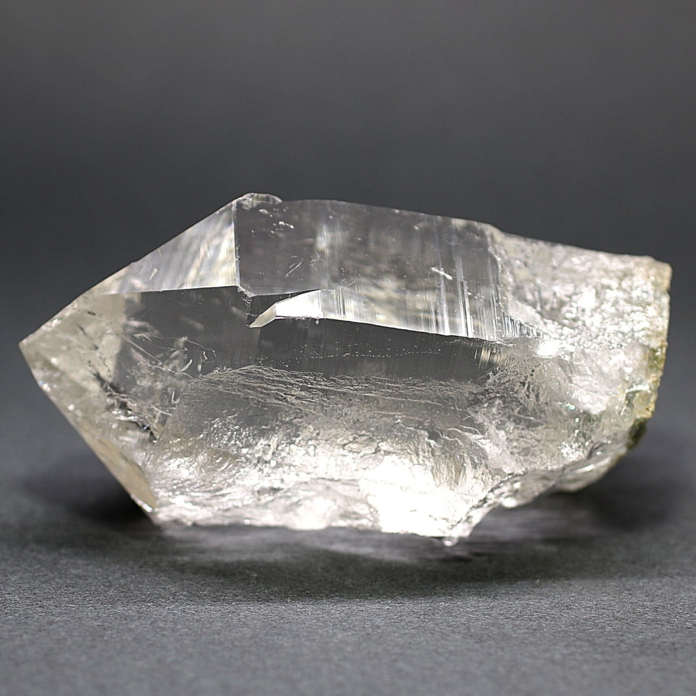 [トップクォリティ]インド/マニハール産ヒマラヤ水晶原石（ナチュラルポイント）